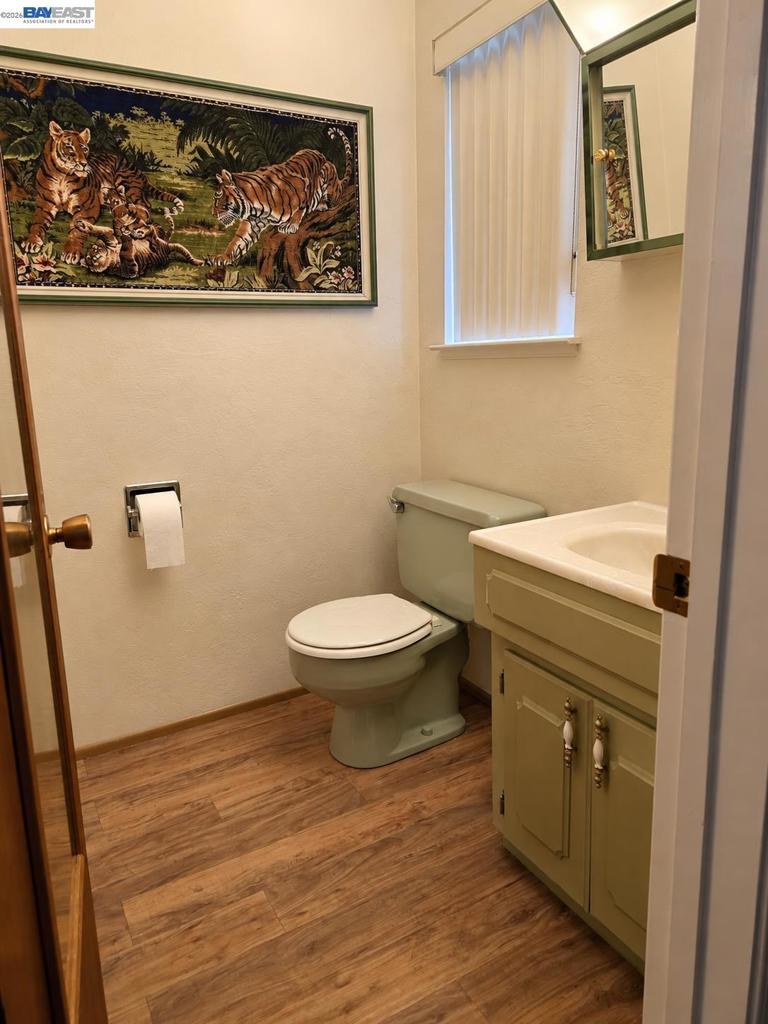 230 Flanders Ct Property Photo 13