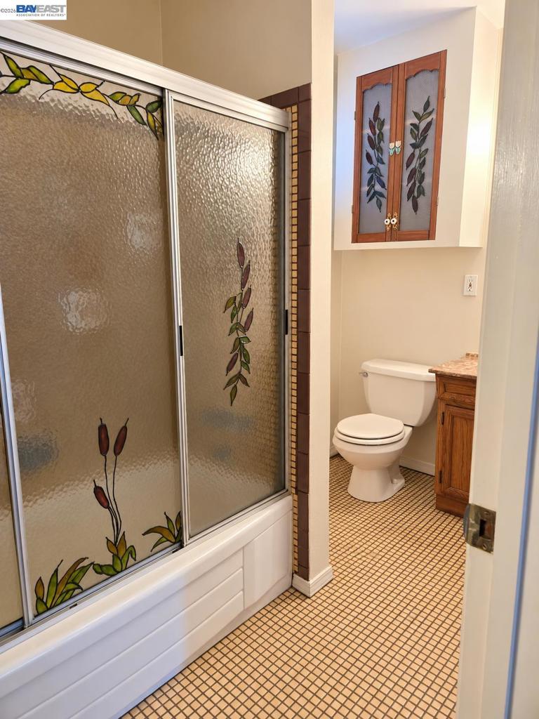 230 Flanders Ct Property Photo 14