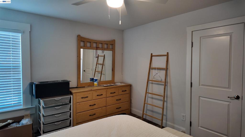 201 Navone St Property Photo 24