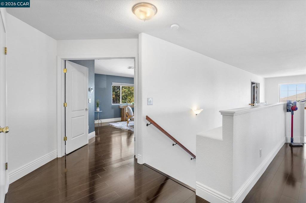 6 Bridlewood Ct Property Photo 38