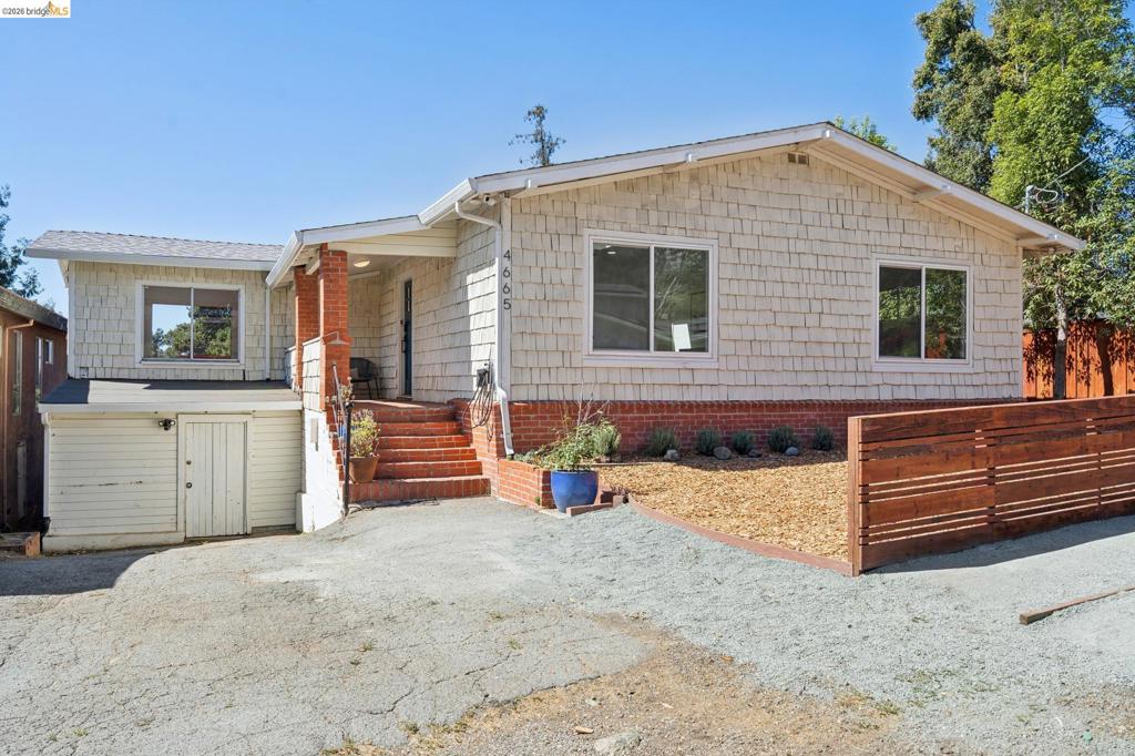 4665 Fair Ave Property Photo 1