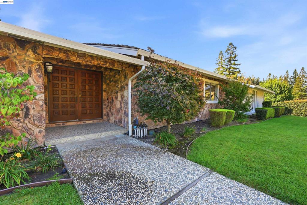 11 Ray Court Property Photo 11