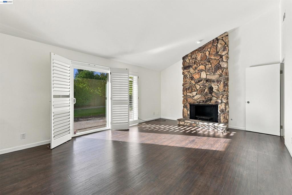 11 Ray Court Property Photo 23