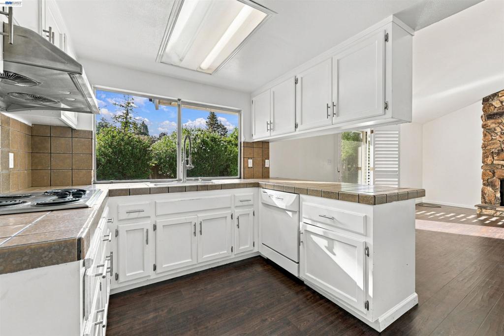 11 Ray Court Property Photo 27