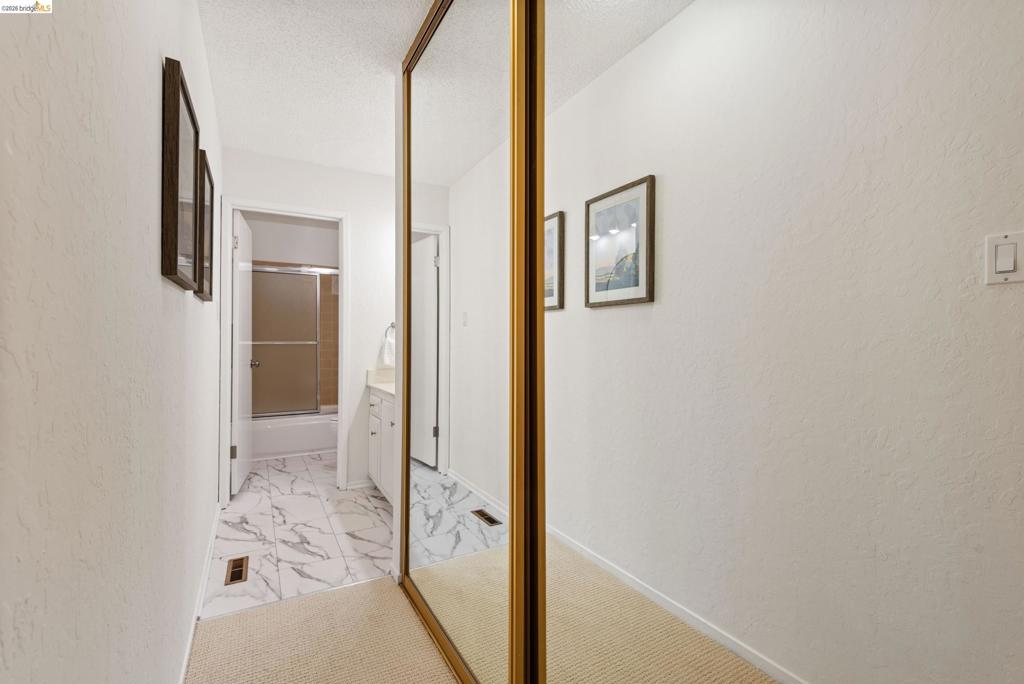 2 Clarewood Mall Property Photo 26