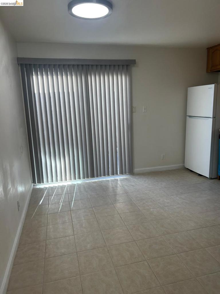 2204 Spanos St Property Photo 12