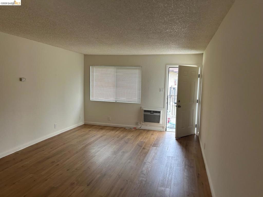 2204 Spanos St Property Photo 23