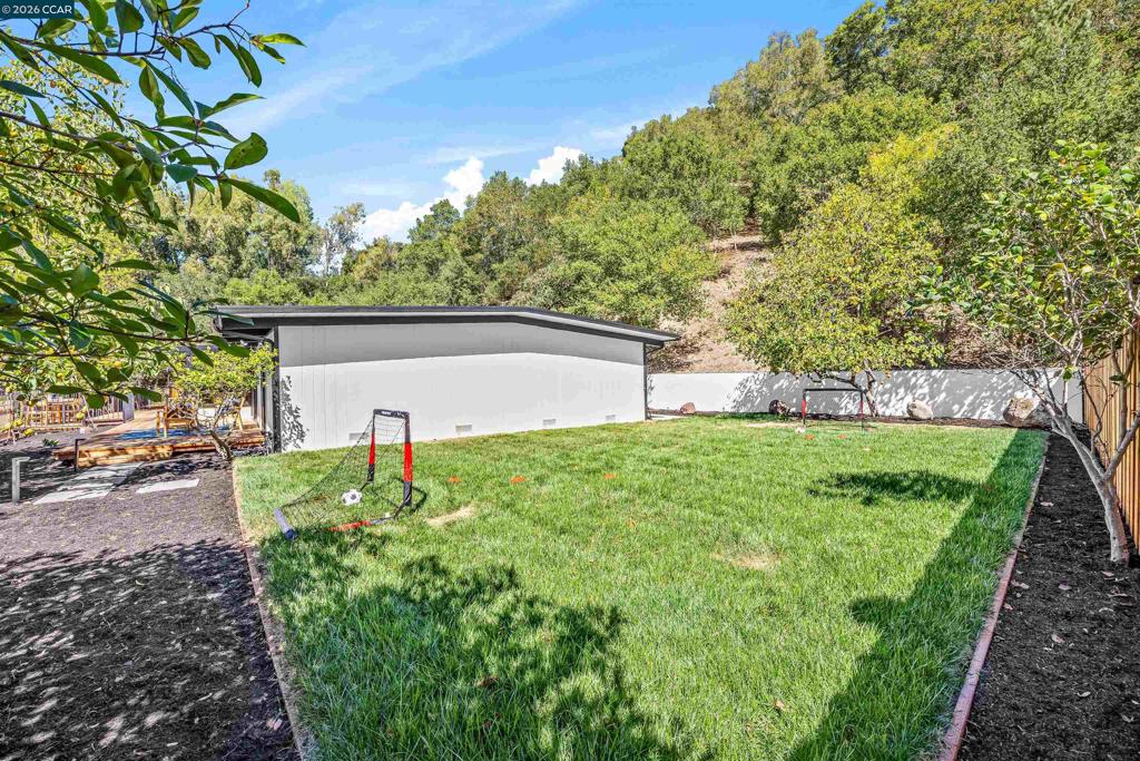 742 Miner Rd Property Photo 77