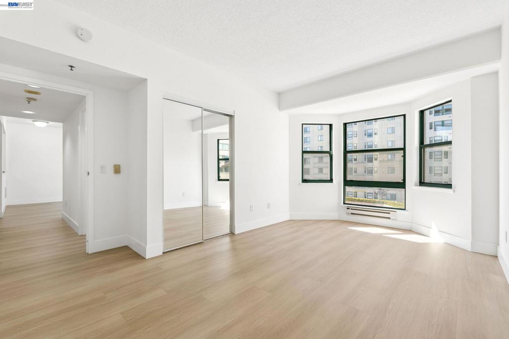 989 Webster Street 546 Property Photo 21