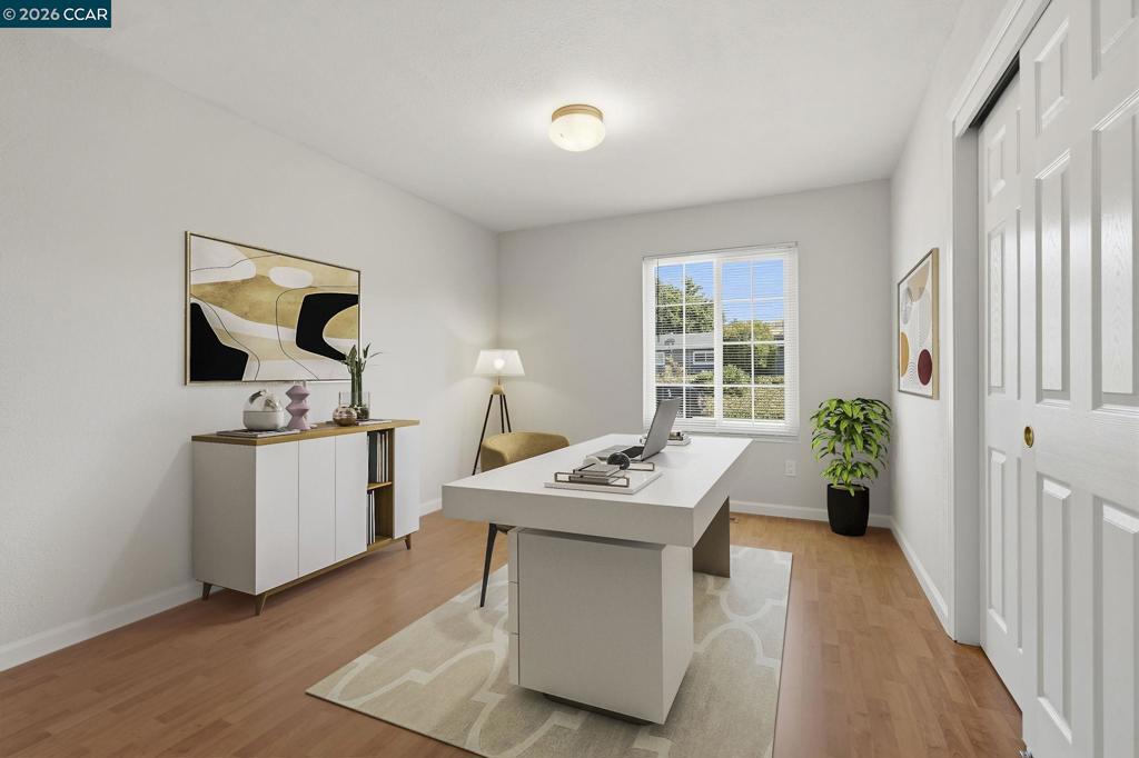 3 Sandalwood Ct Property Photo 3