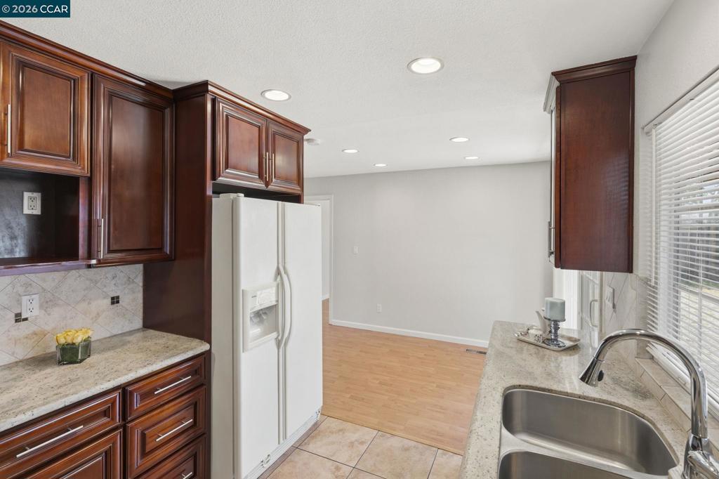3 Sandalwood Ct Property Photo 9