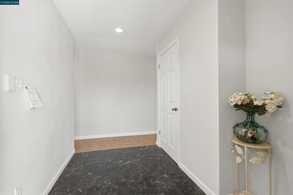 3 Sandalwood Ct Property Photo 17