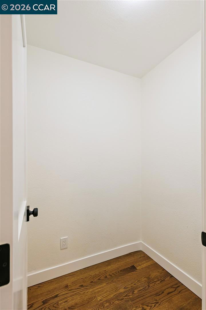 2703 Mathews St Property Photo 19