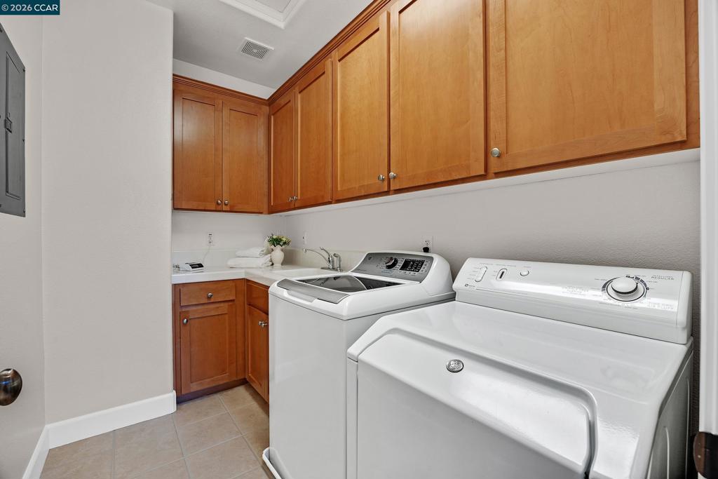 17 Pinewood Pl Property Photo 36