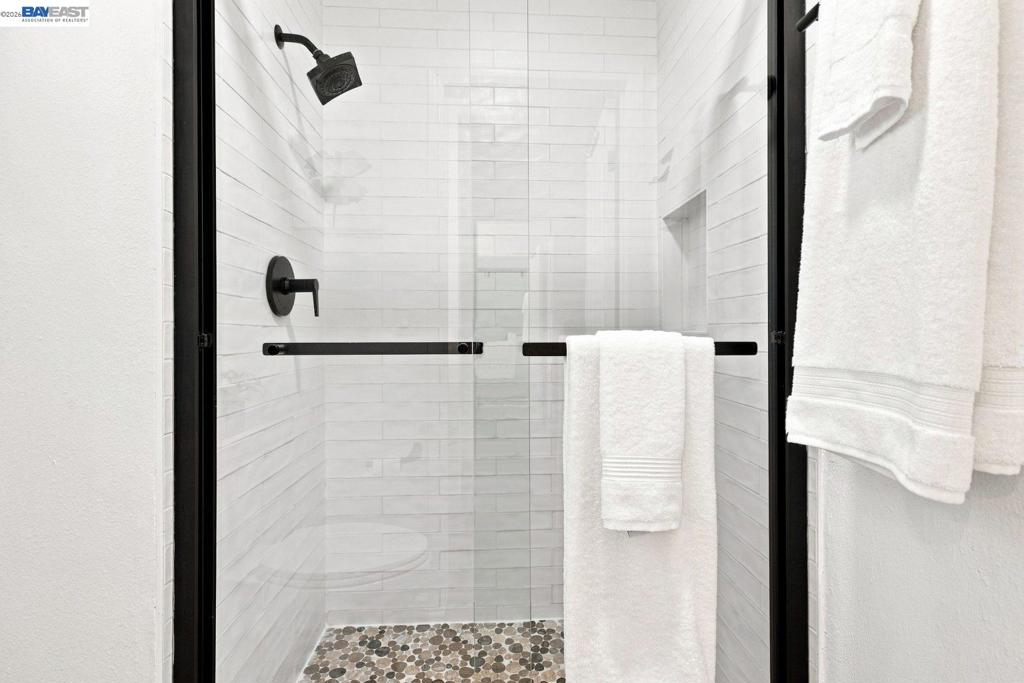 2819 Yarmouth Way Property Photo 35