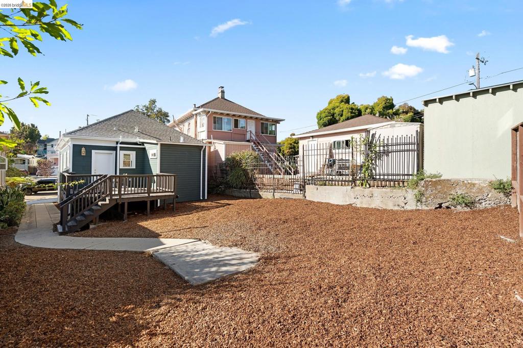 2630 Highland Ave Property Photo 41