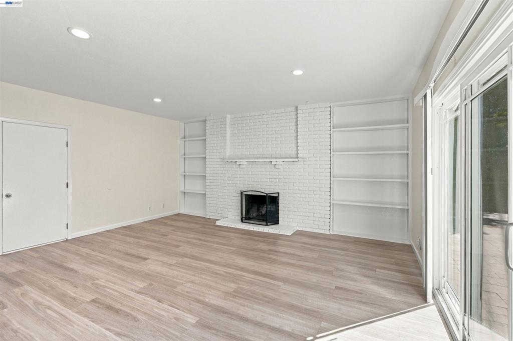 7508 San Sabana Rd Property Photo 24