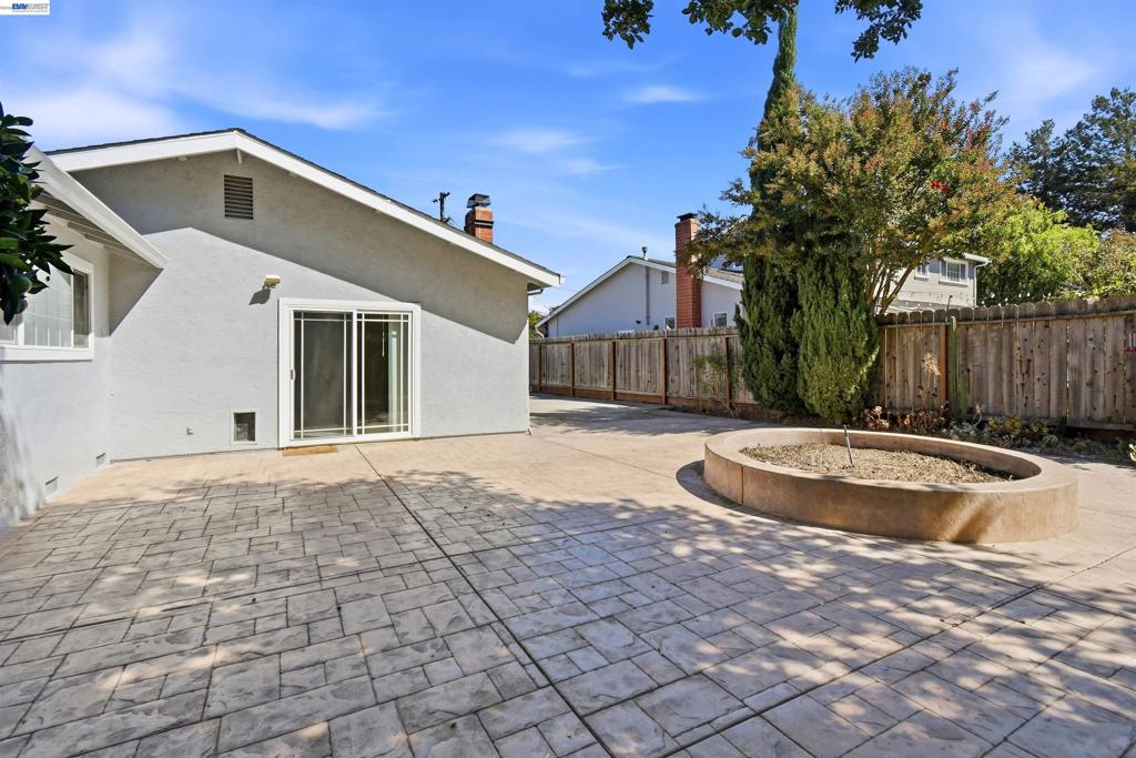 7508 San Sabana Rd Property Photo 43