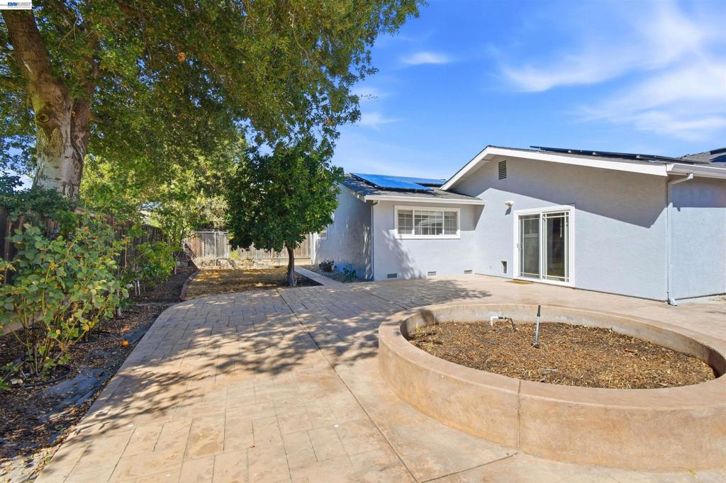 7508 San Sabana Rd Property Photo 48