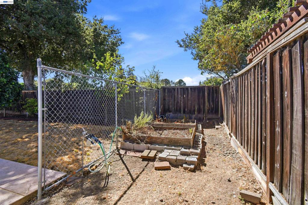7508 San Sabana Rd Property Photo 50