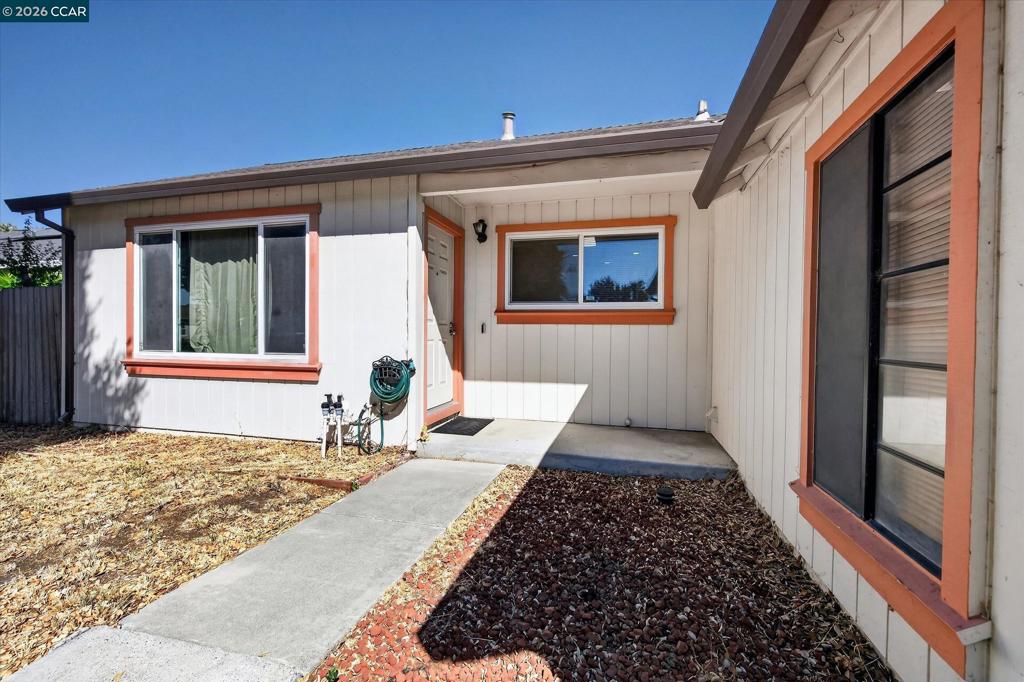509 Hacienda Ln Property Photo 4