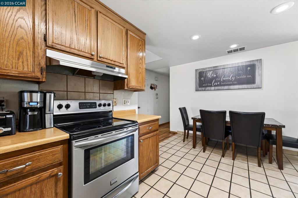 509 Hacienda Ln Property Photo 12
