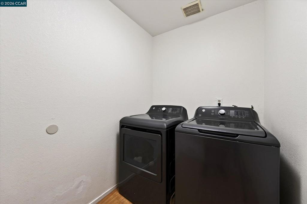 509 Hacienda Ln Property Photo 23