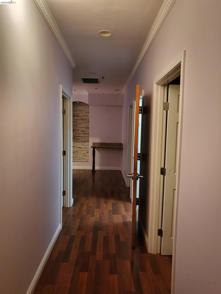 638 Webster St Property Photo 18