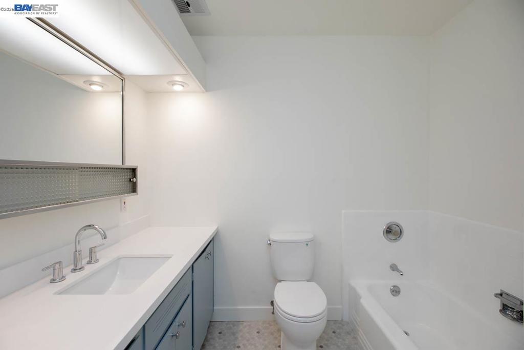 339 Broadway 116 Property Photo 52