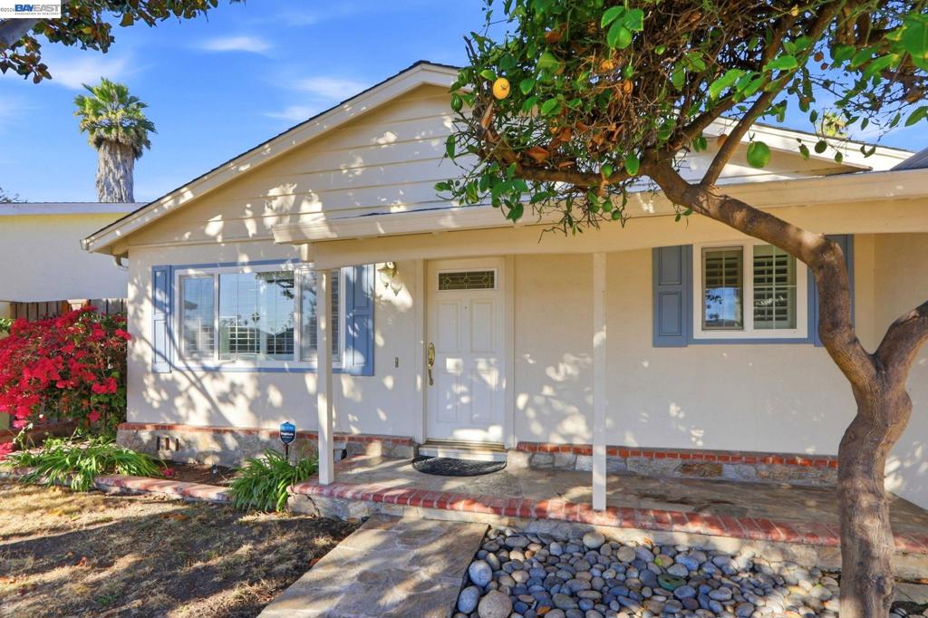 39628 Banyan Tree Rd Property Photo 39