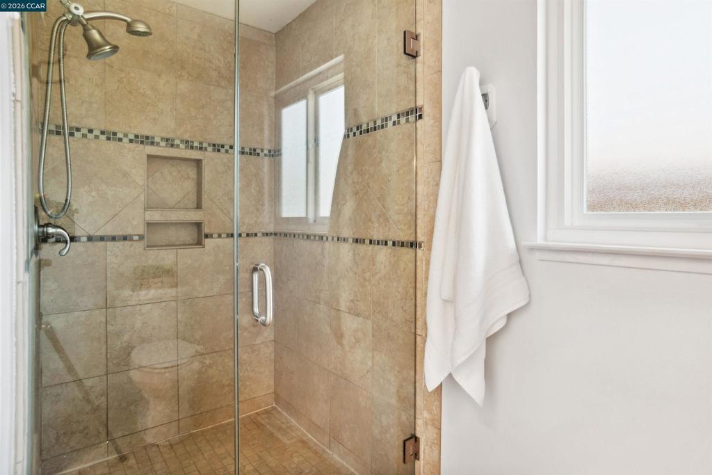 1181 Blue Lake Way Property Photo 18