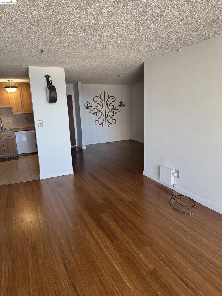 555 Pierce St 1033 Property Photo 14