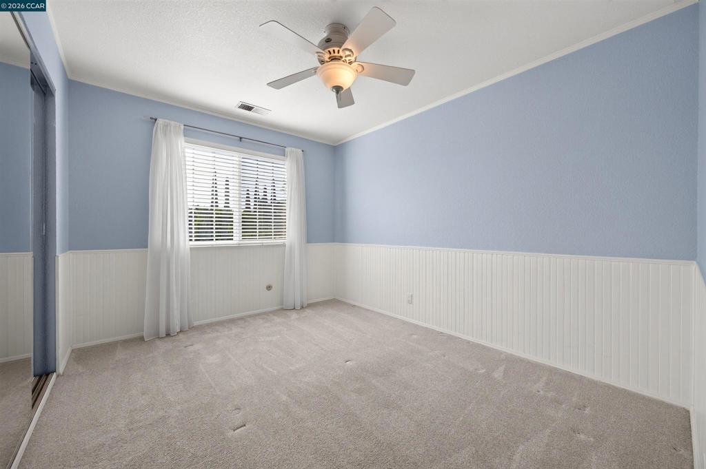 1409 Stonehedge Dr Property Photo 24