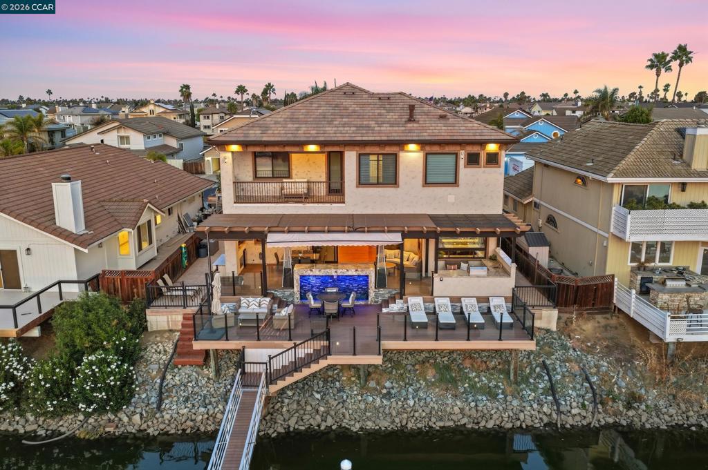 2012 Windward Pt Property Photo 1