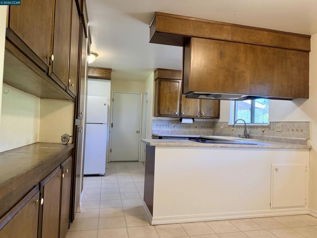 12232 Dry Creek Rd Property Photo 9
