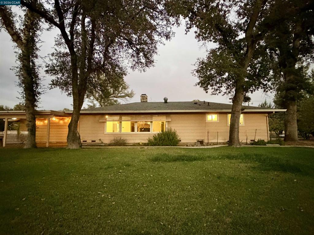 12232 Dry Creek Rd Property Photo 16