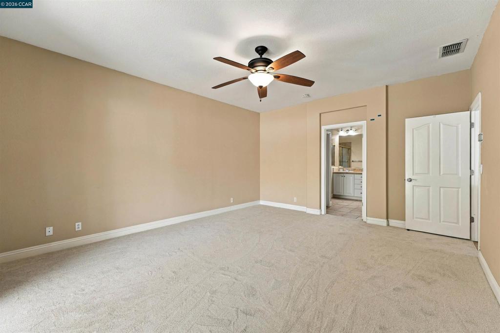 371 Perazul Cir Property Photo 16