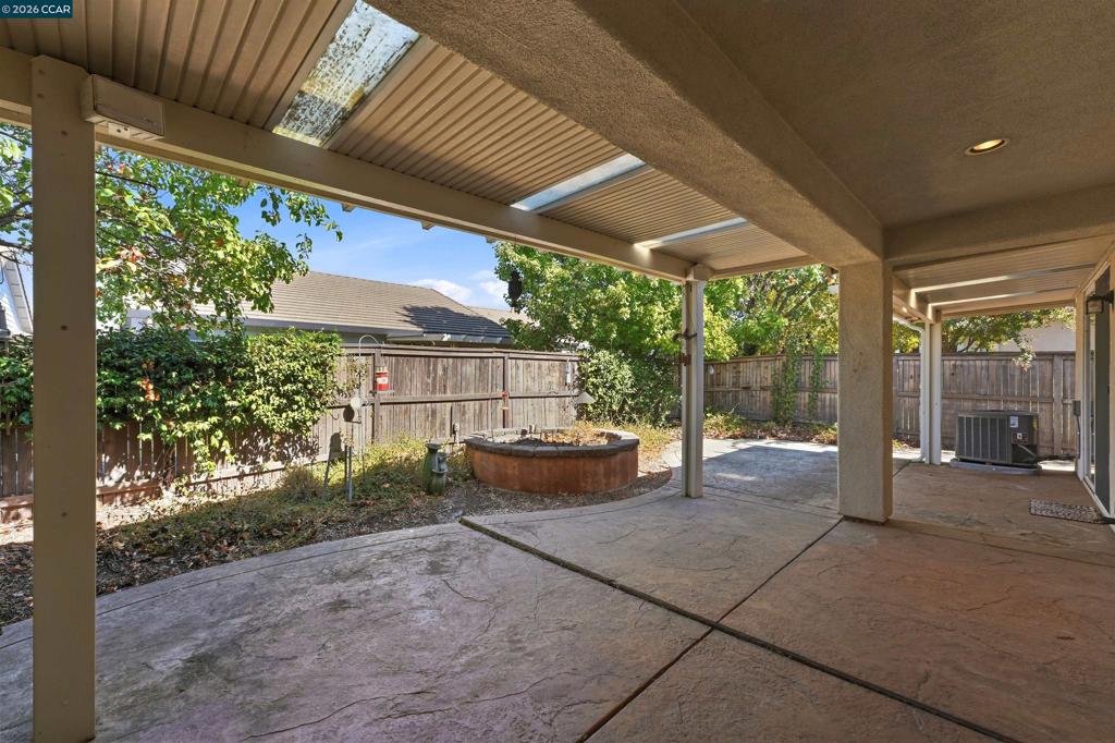371 Perazul Cir Property Photo 23