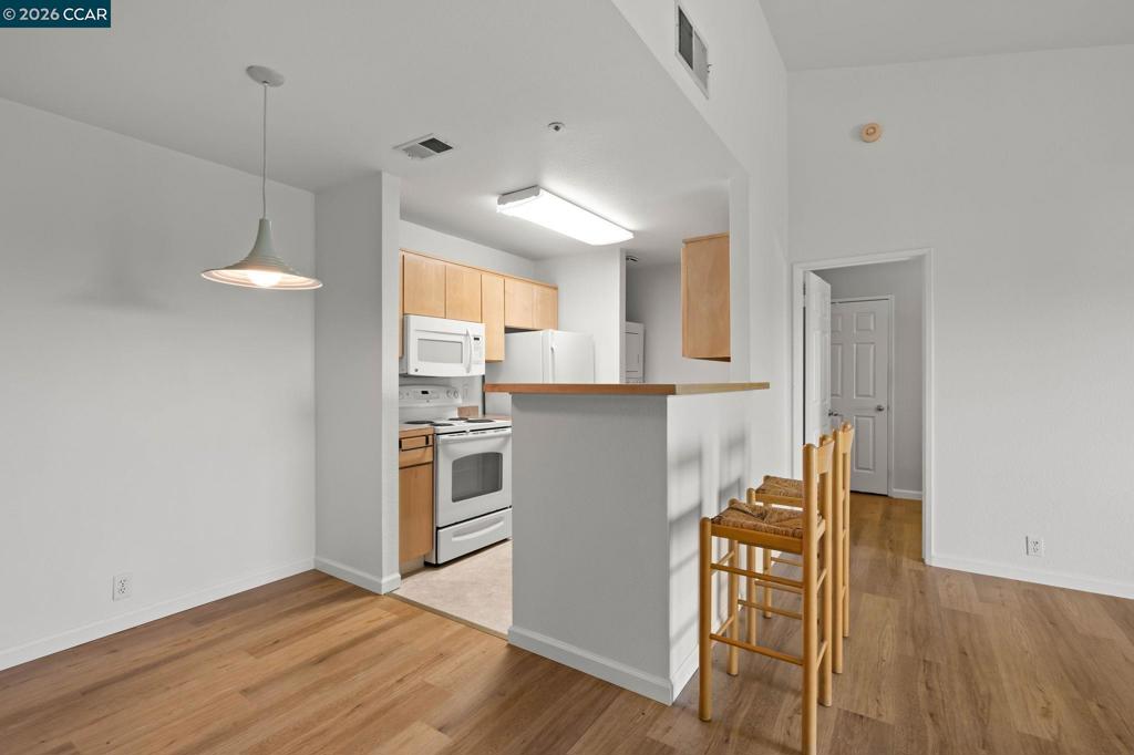 1430 Bel Air Dr 307 Property Photo 10