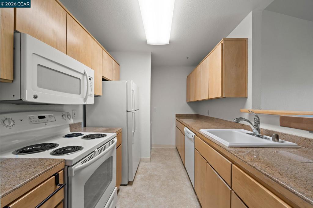 1430 Bel Air Dr 307 Property Photo 11