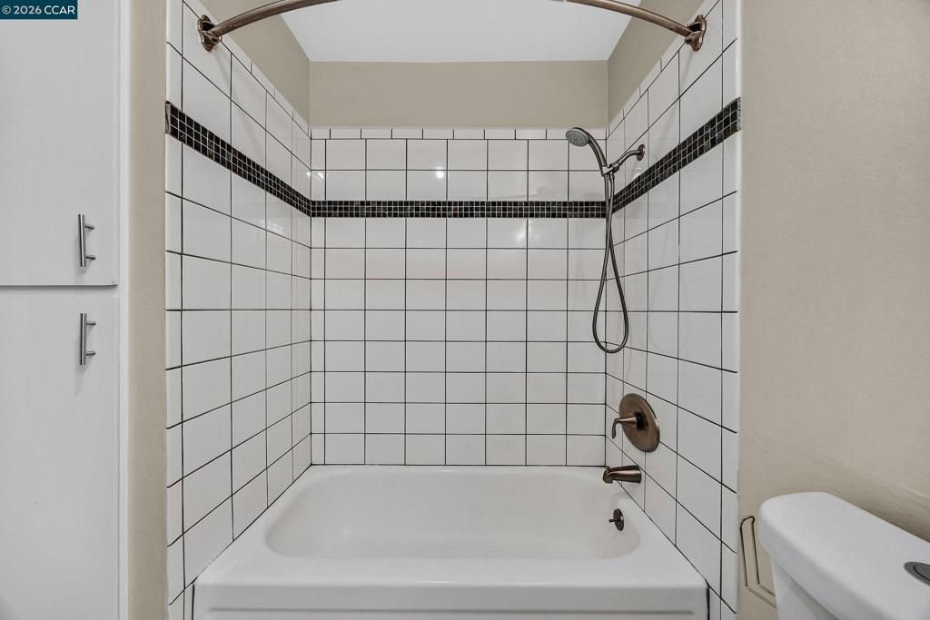 1810 Cole Ave 3 Property Photo 18