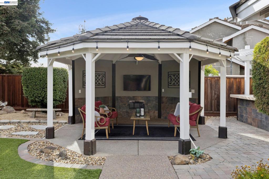 257 Summertree Dr Property Photo 52