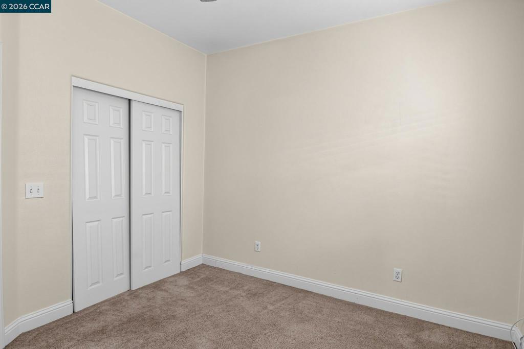 7330 Catalpa Ave Property Photo 12