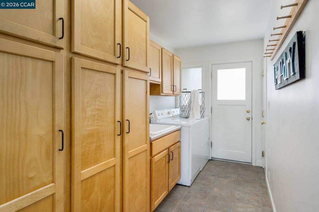 15 La Salle Ct Property Photo 27