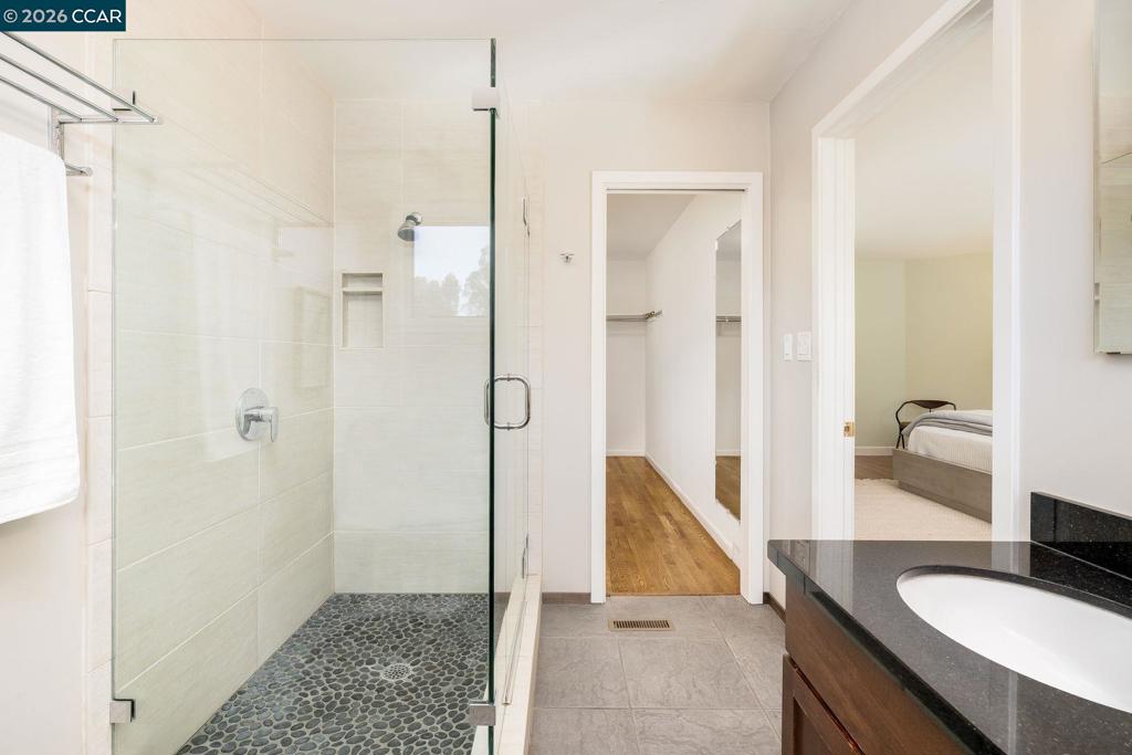 15 La Salle Ct Property Photo 32