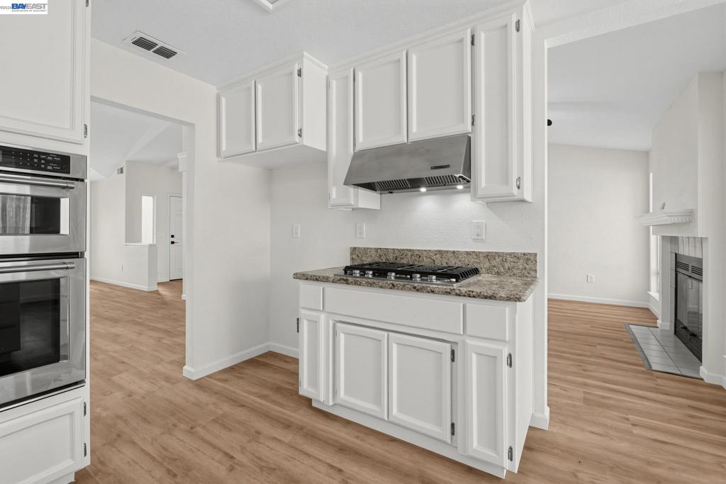 2921 Meadow Hawk Way Property Photo 16