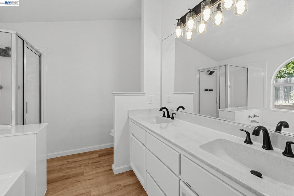2921 Meadow Hawk Way Property Photo 31