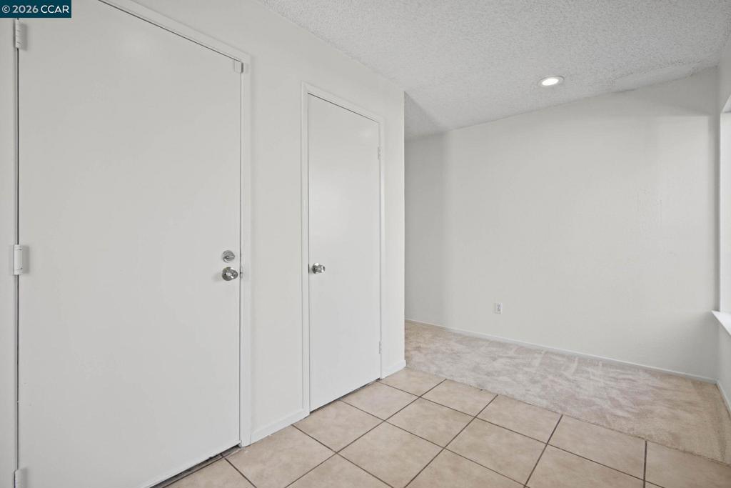 146 Riverway Dr Property Photo 4
