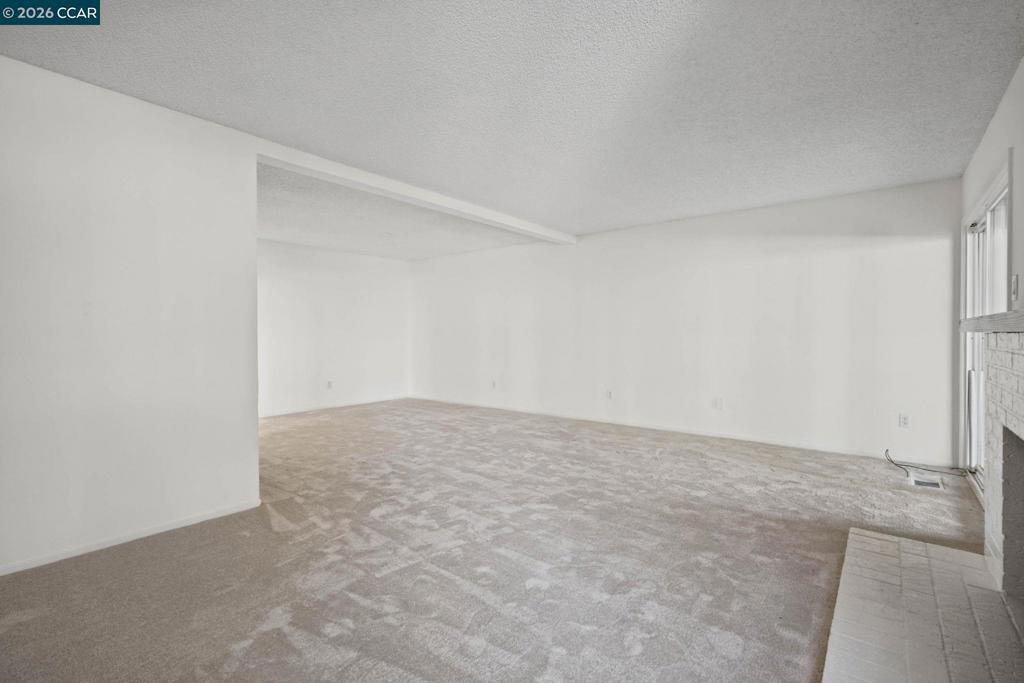 146 Riverway Dr Property Photo 11
