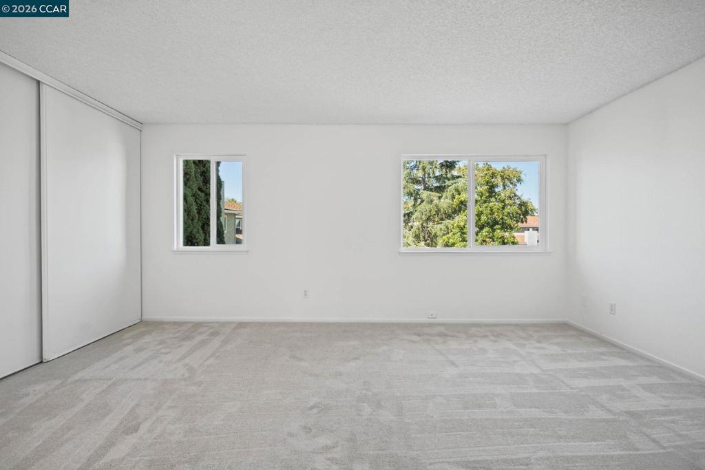 146 Riverway Dr Property Photo 24